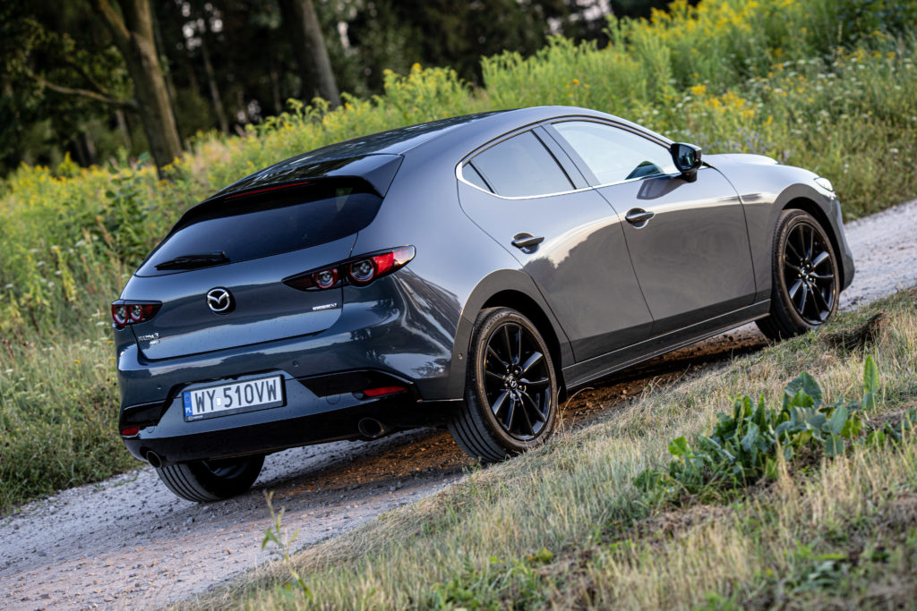 Mazda 3 Skyactiv-X. Połączenie benzyny i diesla