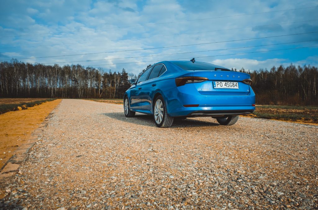 ŠKODA OCTAVIA iV liftback (fot. Krzysztof Kaźmierczak / automotyw.com)