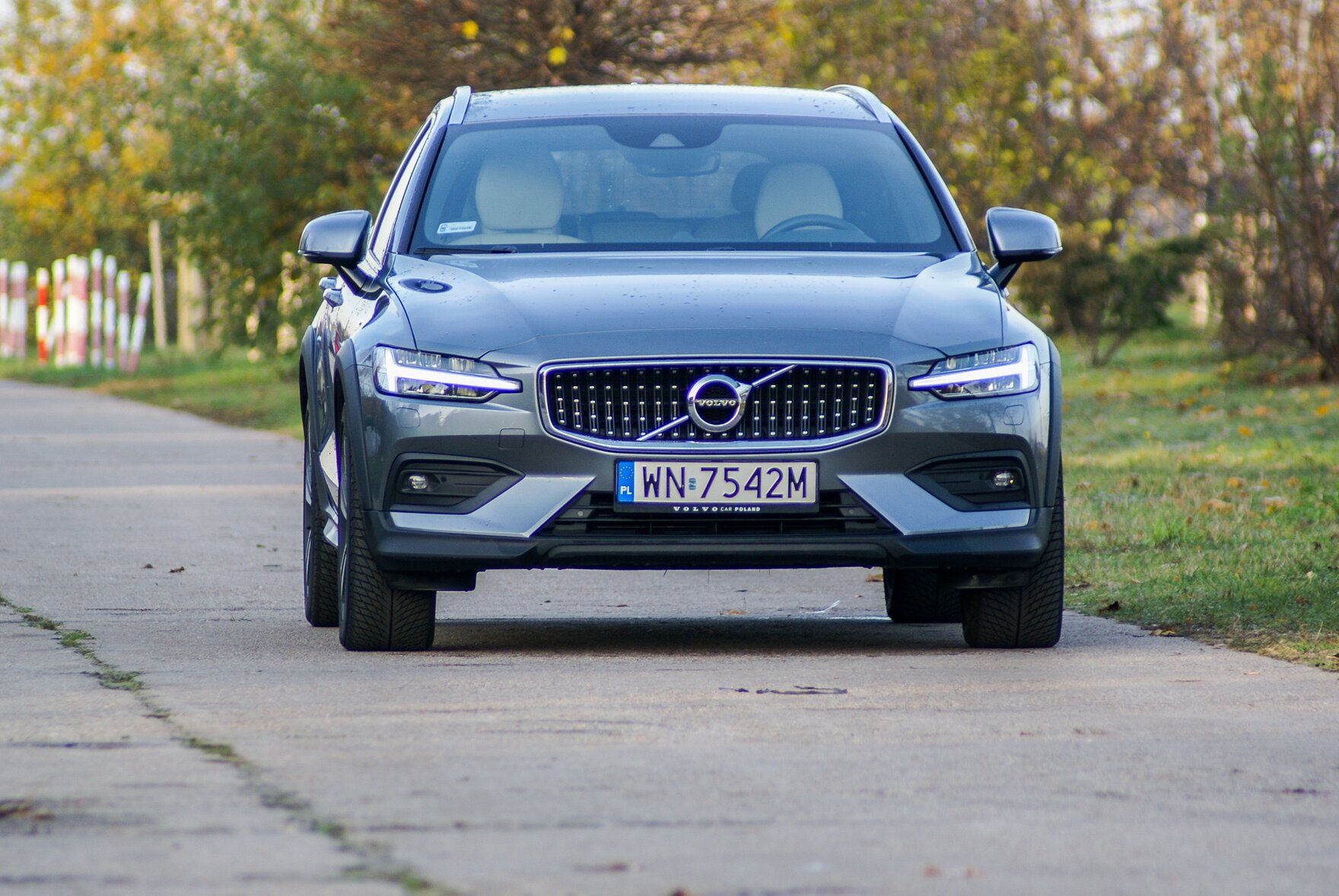 Test. Volvo V60 B5 Cross Country - Ma Większy Prześwit, Ale... Szkoda ...