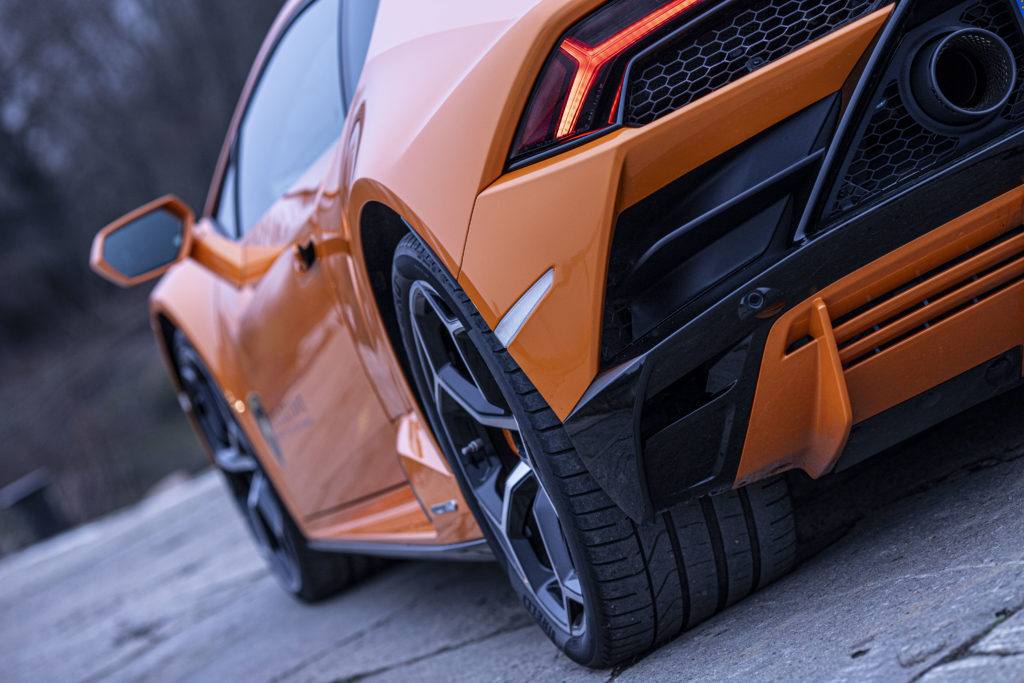 Test. Lamborghini Huracán EVO. Supersportowy skalpel za 1,6 mln zł