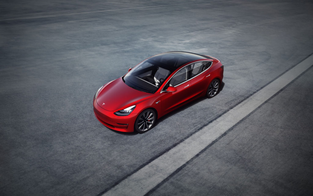 Na czym zarabia Tesla? Nie są to samochody