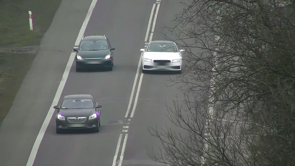 Audi nagrywane z policyjnego drona (fot. Policja)