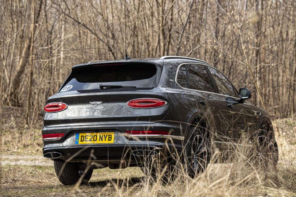 Test. Bentley Bentayga V8. Luksusowy SUV z niemieckimi genami