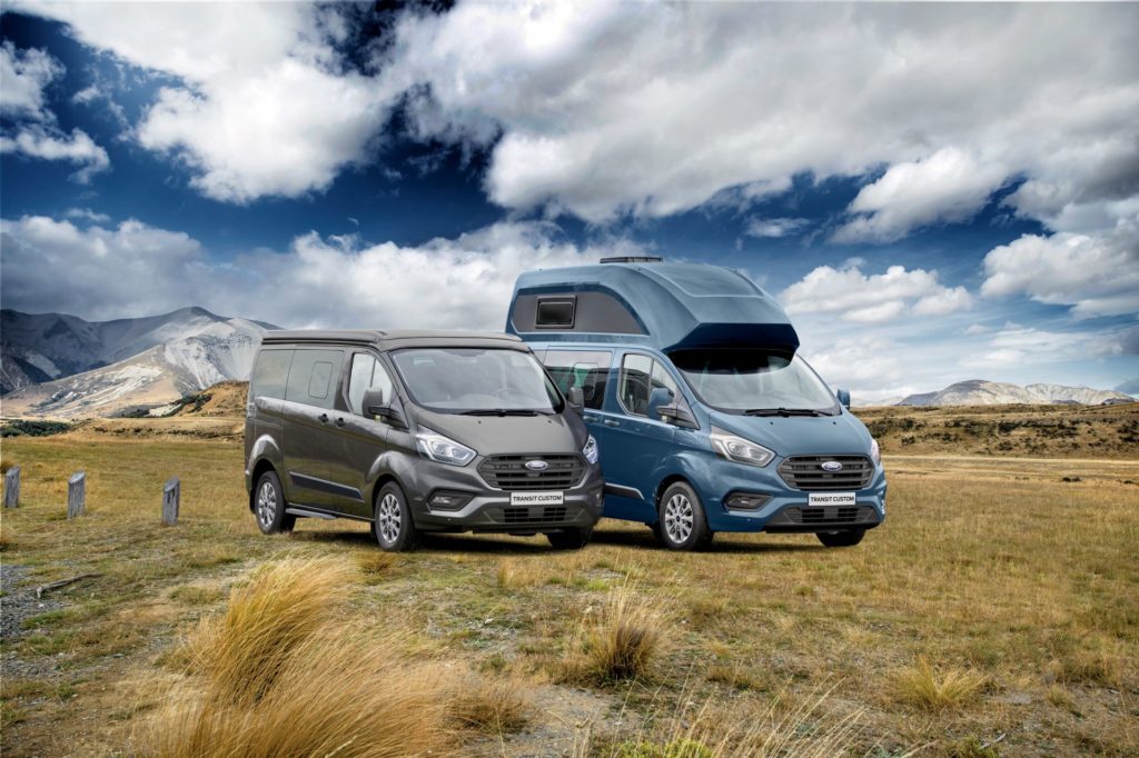 Czym jechać na wakacje? Ford Transit Custom Nugget – to jedna z propozycji