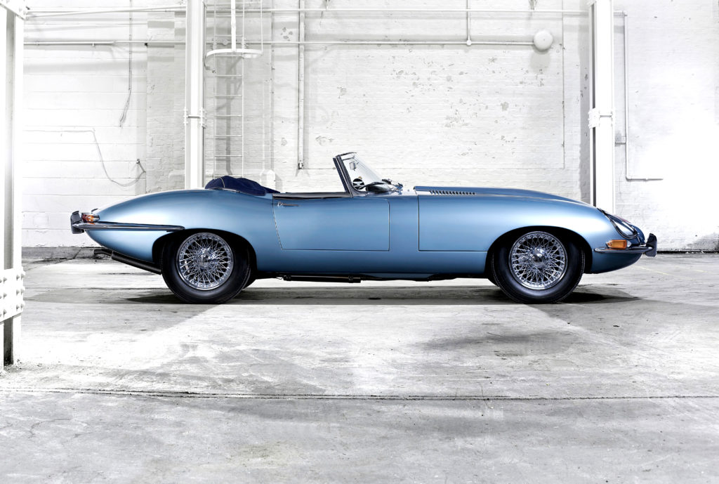Legenda pożądana i kłopotliwa. Jak dobrze kupić Jaguara E-type?