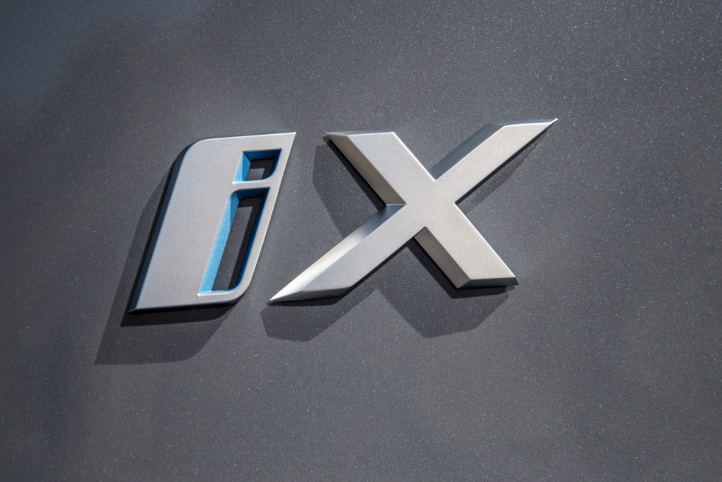BMW iX (fot. mat. prasowe)