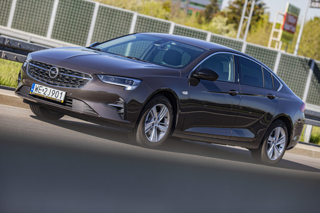 Opel Insignia 1.5 diesel. Testujemy 3 cylindry w klasie średniej