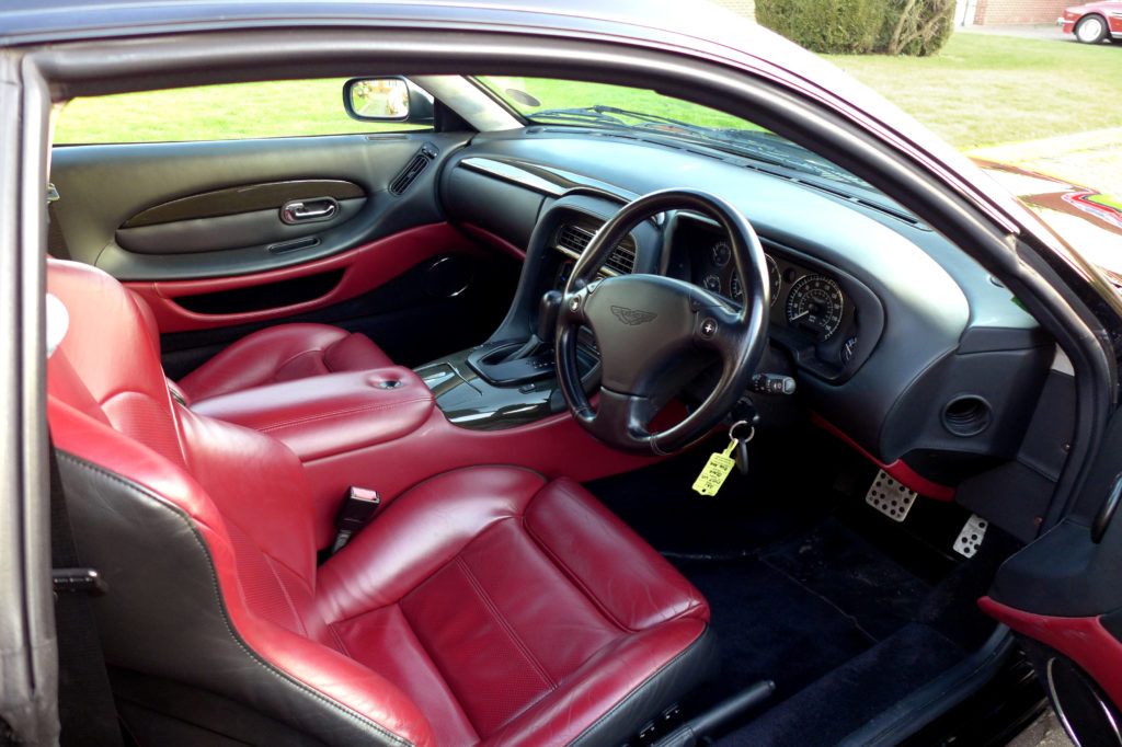 wnętrze Astona DB7