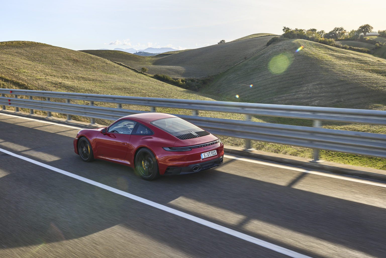 Oto nowe Porsche 911 GTS, czyli sportowa wersja sportowego
