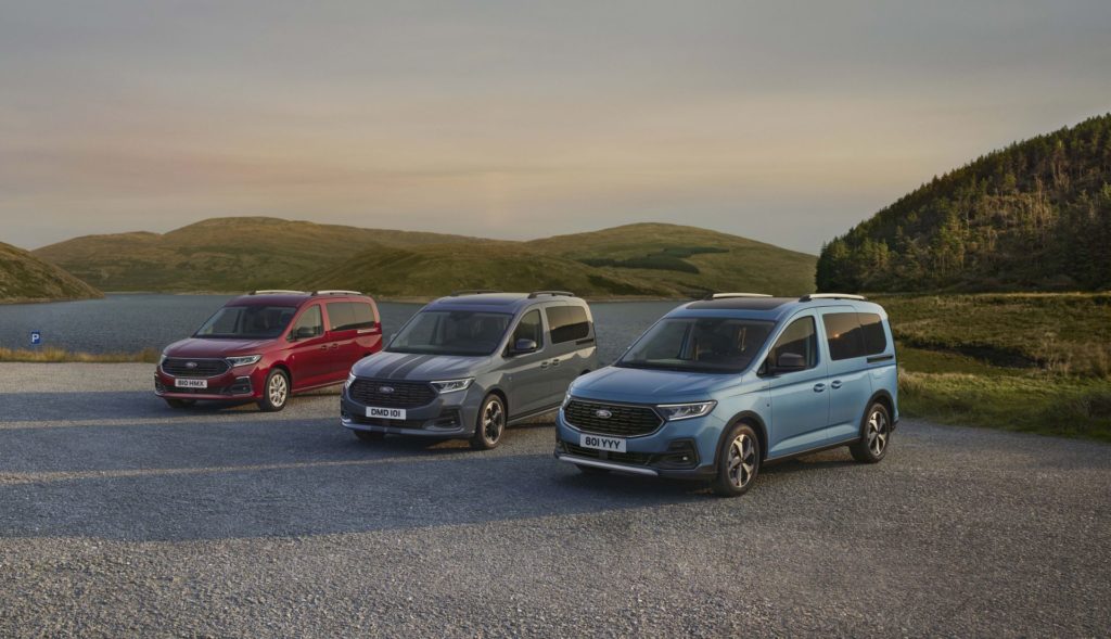 Nowy Ford Tourneo Connect – dla poszukujących praktyczności
