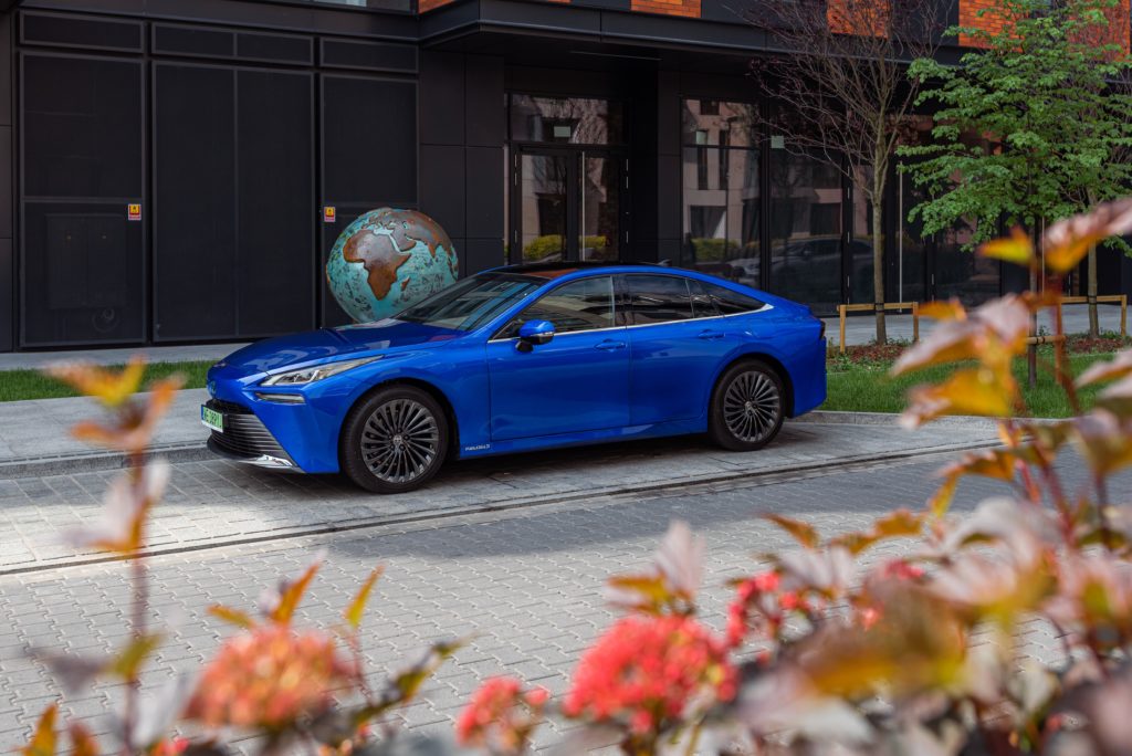 Toyota Mirai pobiła rekord Guinnessa. 1360 km na jednym tankowaniu
