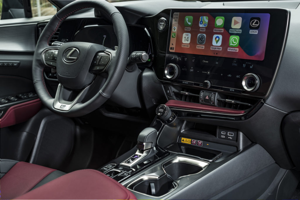 system multimedialny Lexus