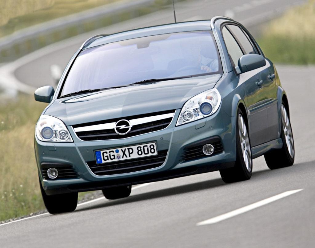 Opel Signum 3.0 V6 dCi