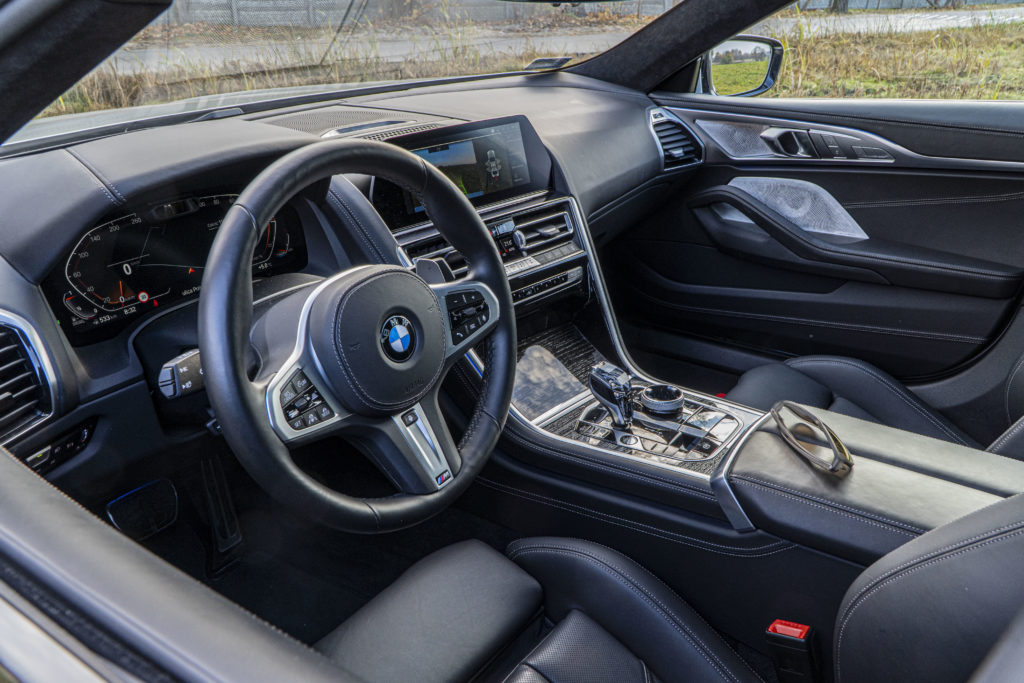 wnętrze BMW serii 8