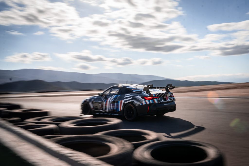 Nowe BMW M4 GT4 w 2023. Pierwsze testy w Hiszpanii