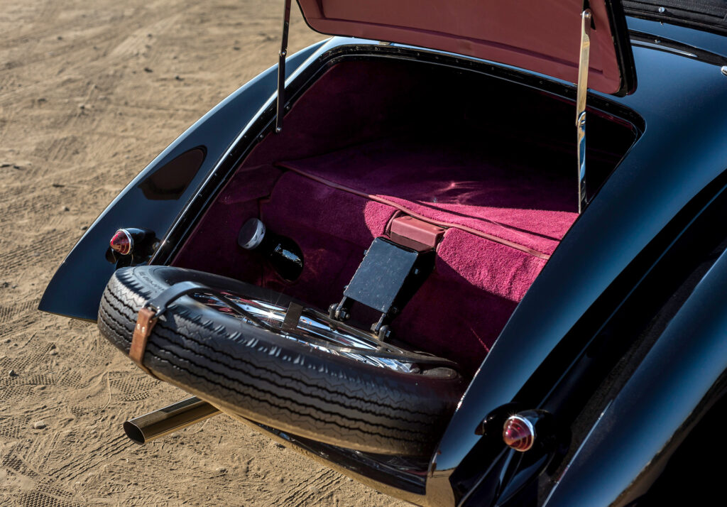 Bugatti Type 57 Cabriolet by Letourneur et Marchand 