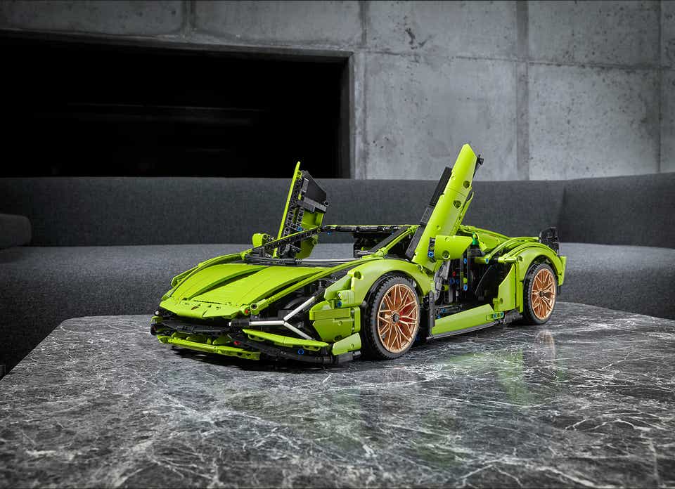 Lamborghini Sian z klocków ma prawie 4 tysiące elementów (fot. LEGO)