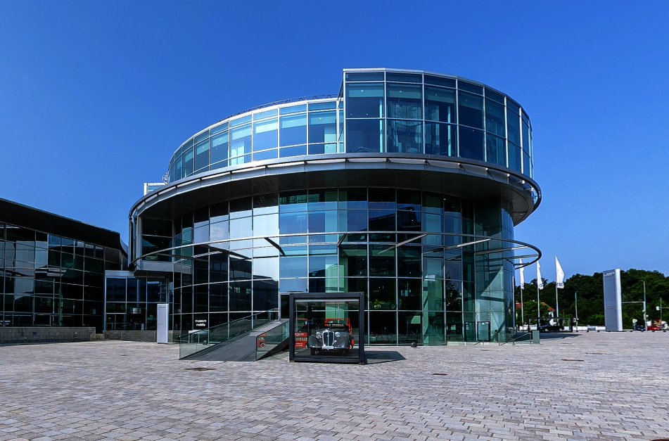 Najsłynniejsze muzea motoryzacyjne #2 – Audi museum mobile