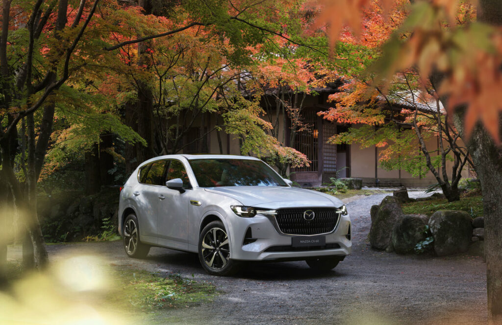 Nadjeżdża Mazda CX-60, czyli najmocniejsza drogowa Mazda w historii
