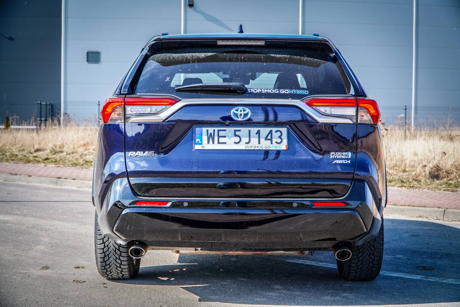 Test. Toyota RAV4 Plug-in Hybrid - kompaktowy SUV z wtyczką za ćwierć ...