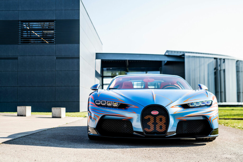 Pierwsze Bugatti Chiron Super Sports dostarczone. Ruszają dostawy
