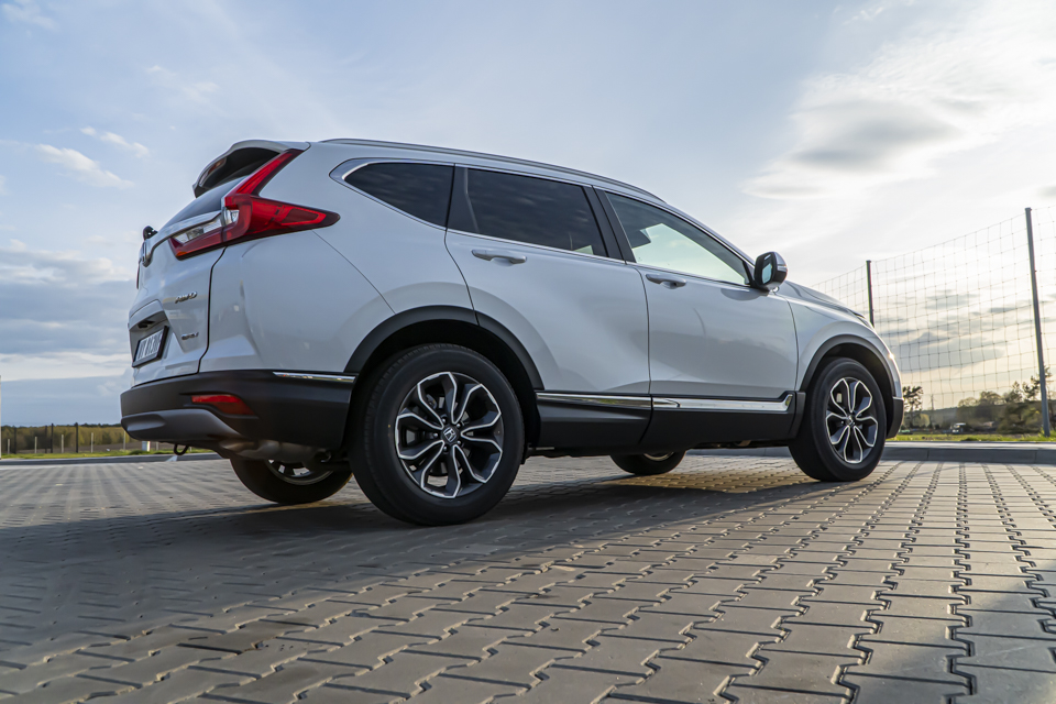 Test. Honda CR-V e:HEV. Ile warta jest ta japońska hybryda?
