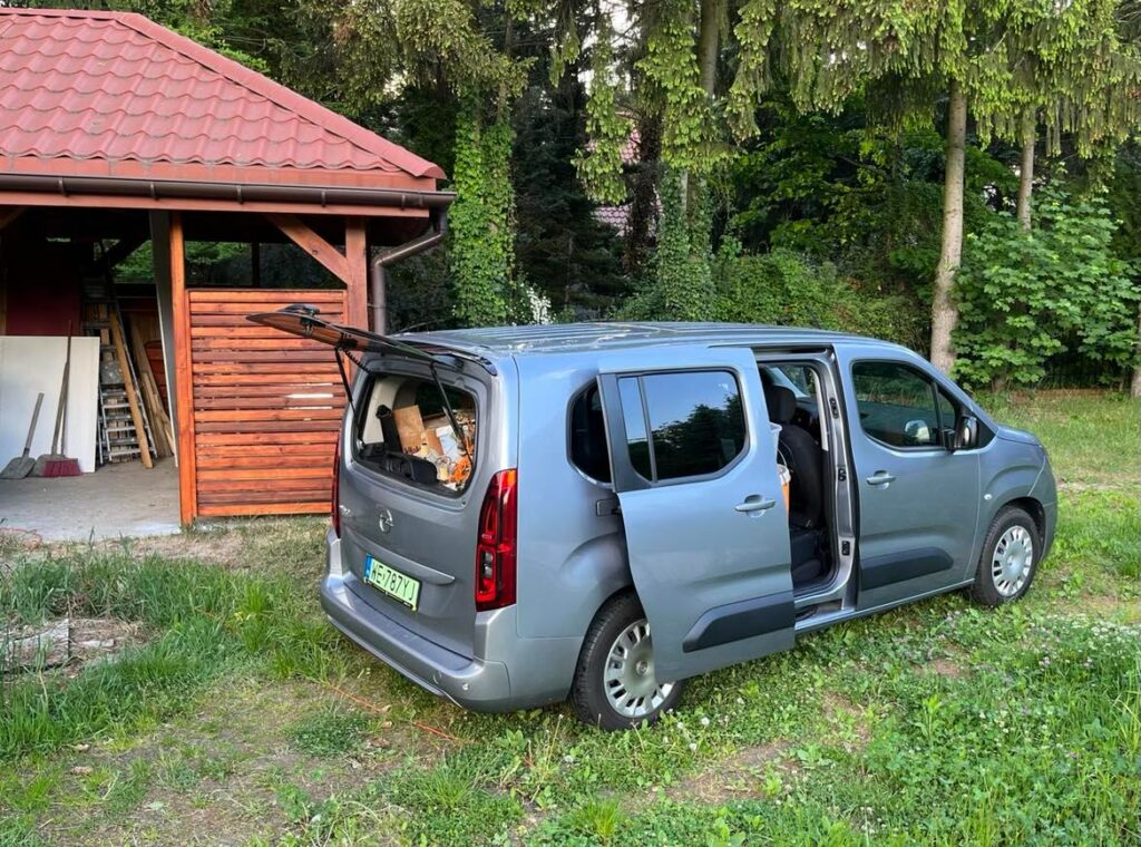 Opel Combo-e XL. Test siedmioosobowego kombivana