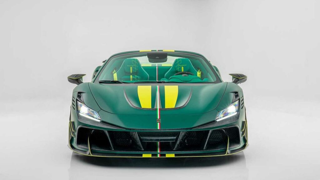 Jak poprawić Ferrari F8 Spyder? Nowy projekt Mansory