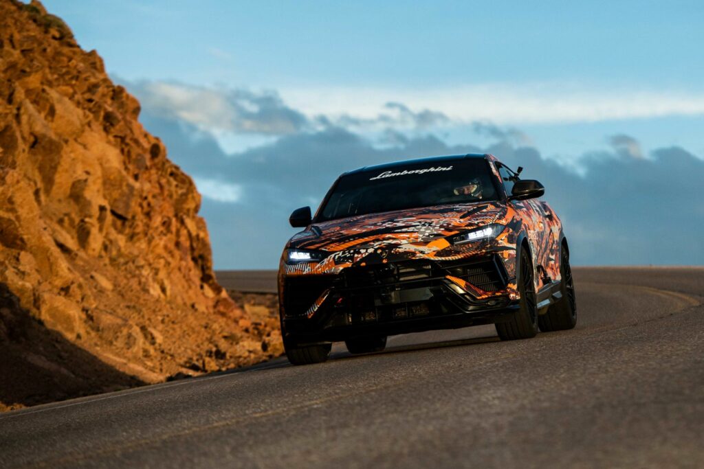 Lamborghini Urus bije rekord na Pikes Peak