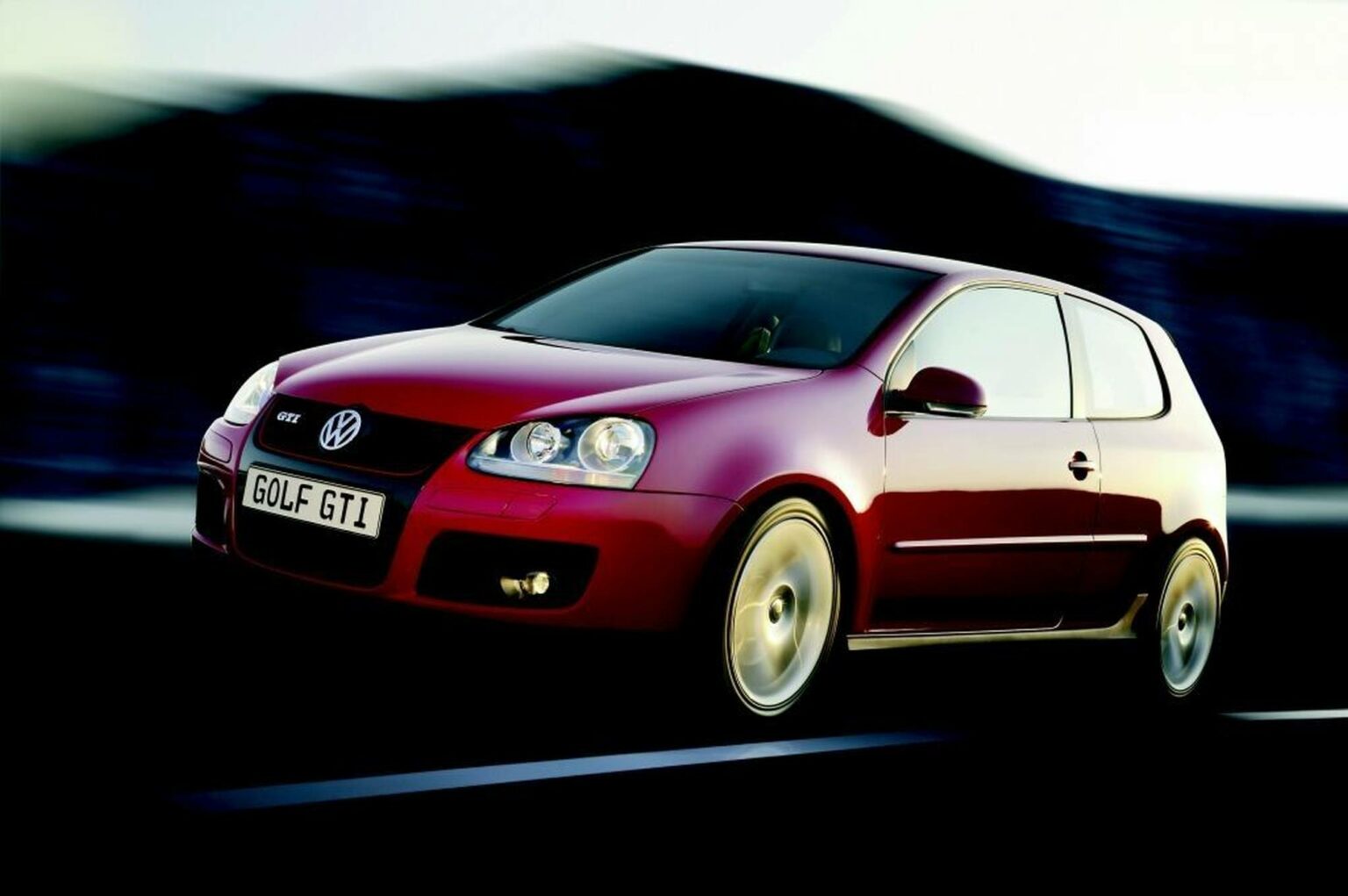 Top 10. Używane sportowe auta do 30000 zł Automotyw