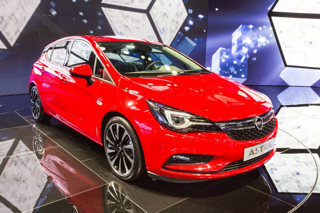 Opel Astra V. Dobra jakość w niezłej cenie. Używane
