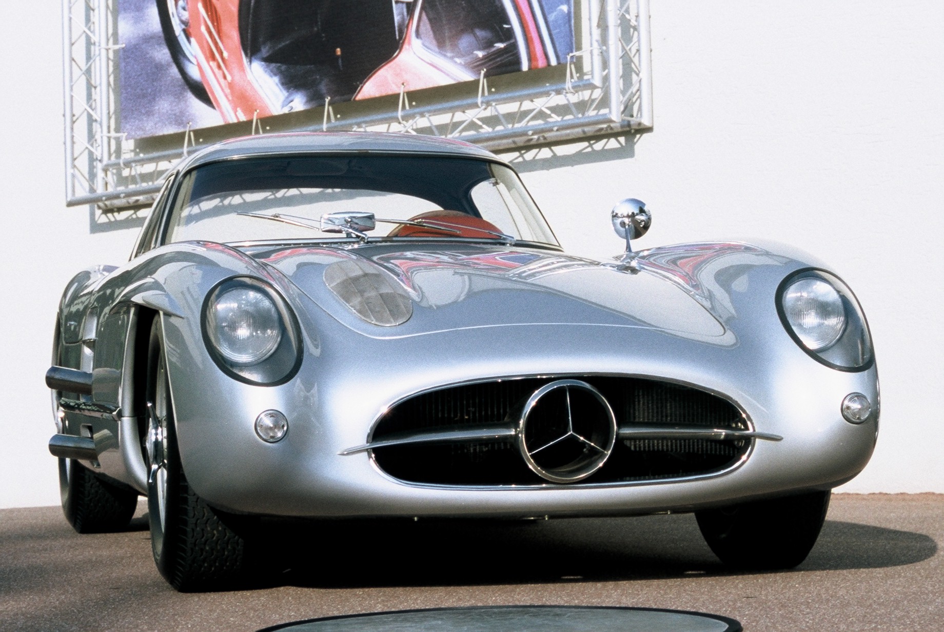 TOP 10 Samochody klasyczne. Co warto kupić w 2023? - Automotyw