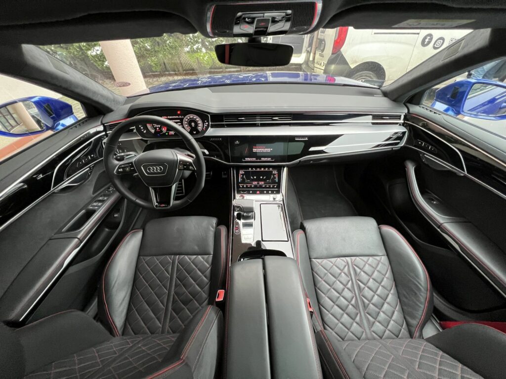przednie fotele Audi S8