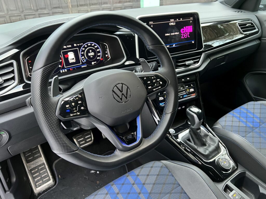 Wnętrze Volkswagena T-Roca R