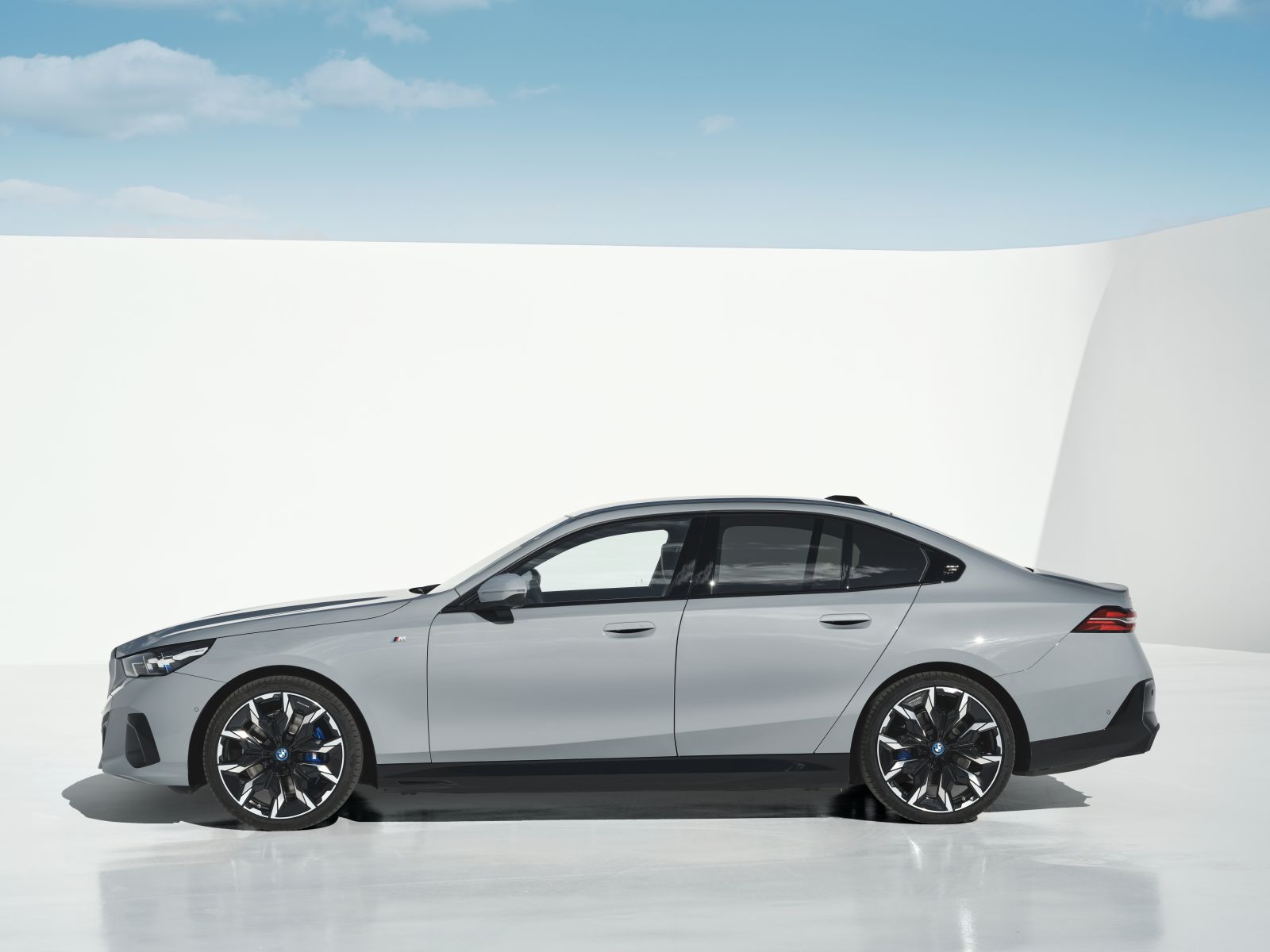 Jest już nowe BMW serii 5. Co w nim nowego?