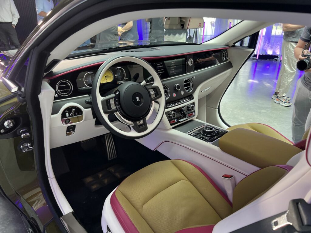 Rolls-Royce Spectre wnętrze