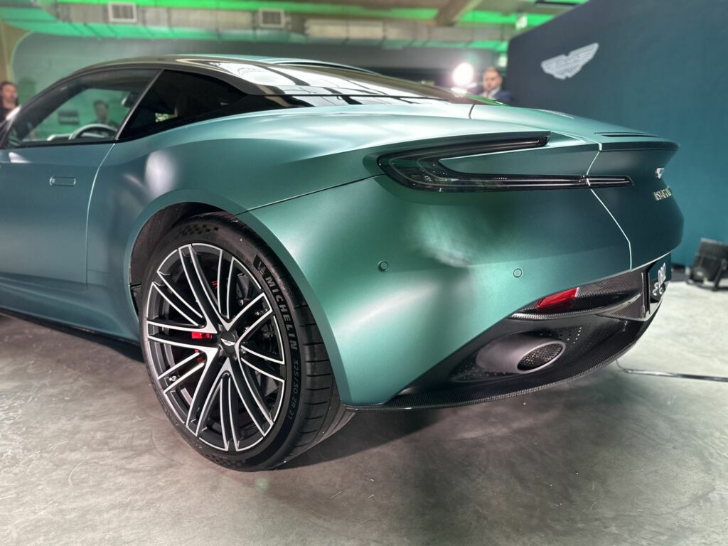 Aston Martin DB12 już oficjalnie w Polsce. Pierwsze wrażenia z prezentacji