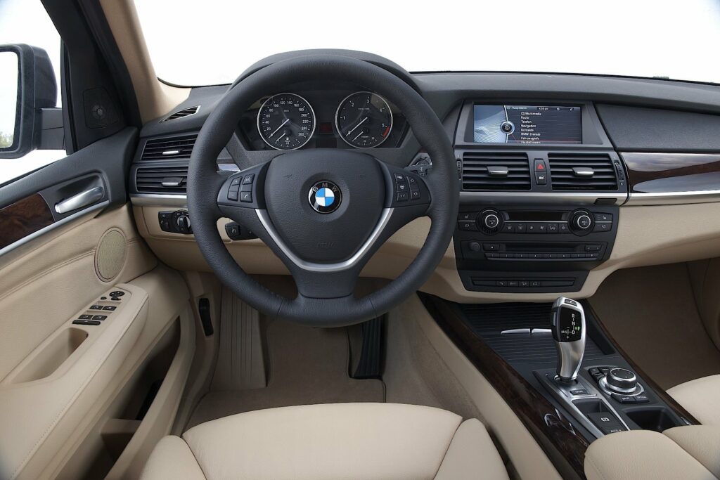 SUV-y na sportowo - BMW X5 E70