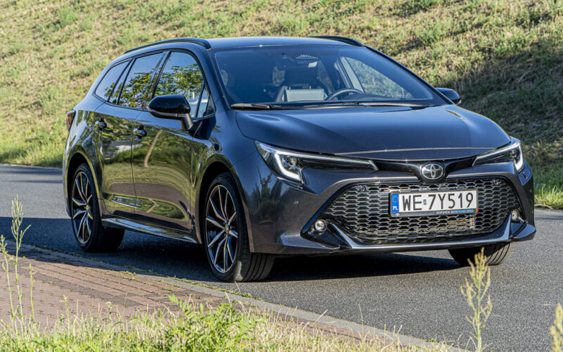 Toyota ofiarą sukcesu - test długości oczekiwania na zamówienia – automotyw.com