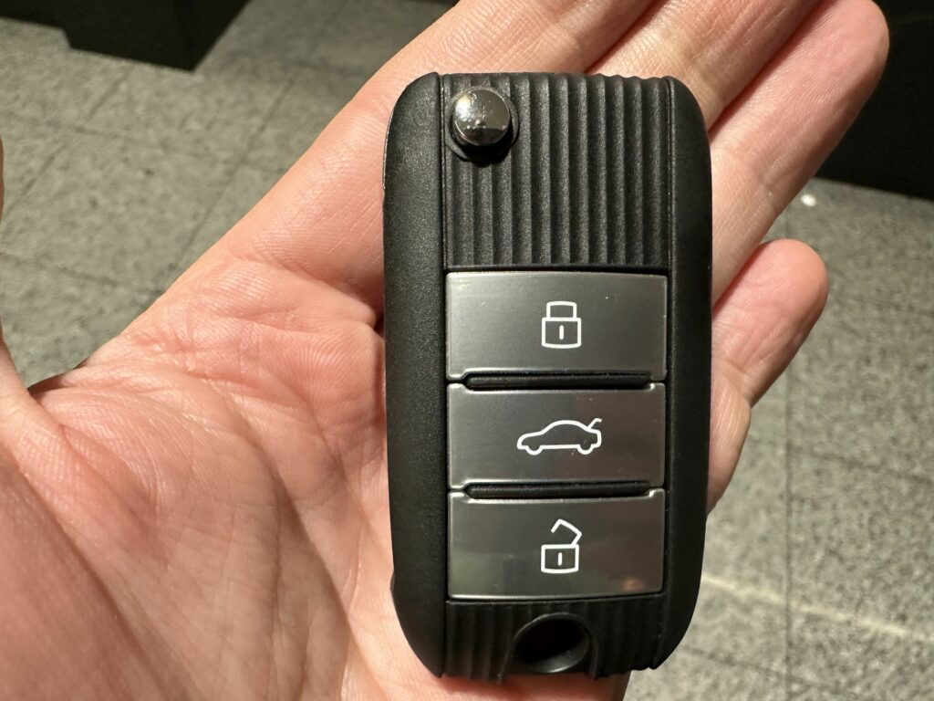kluczyk do auta MG ZS