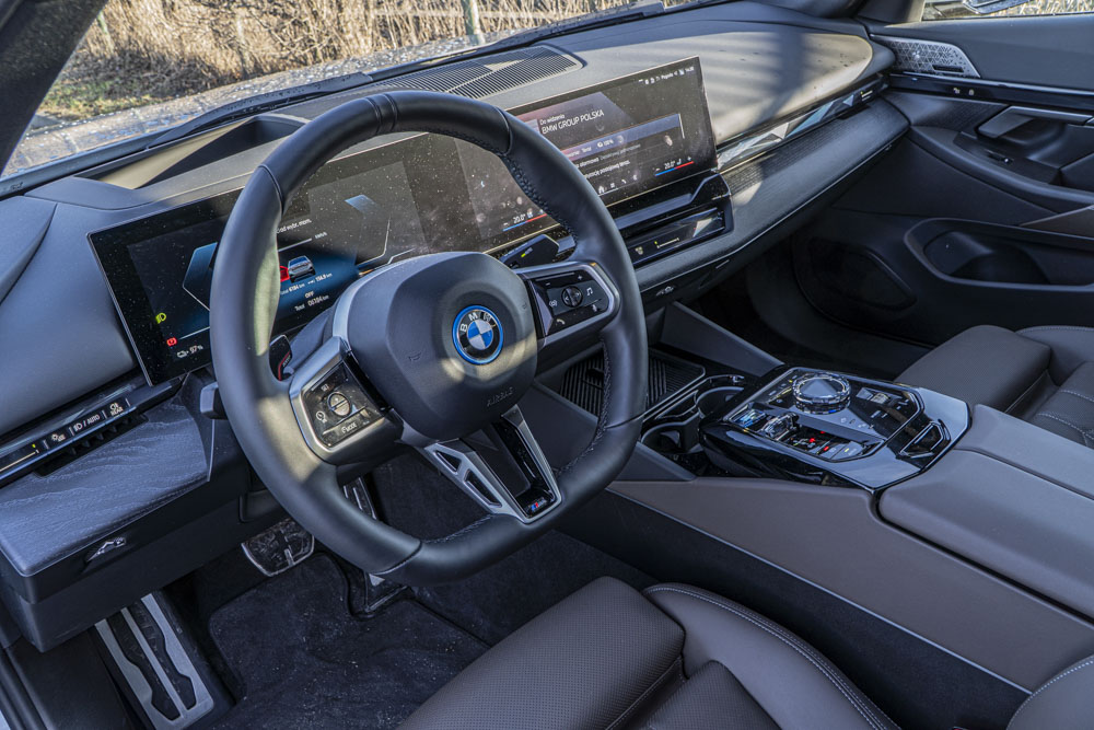 kabina BMW i5 