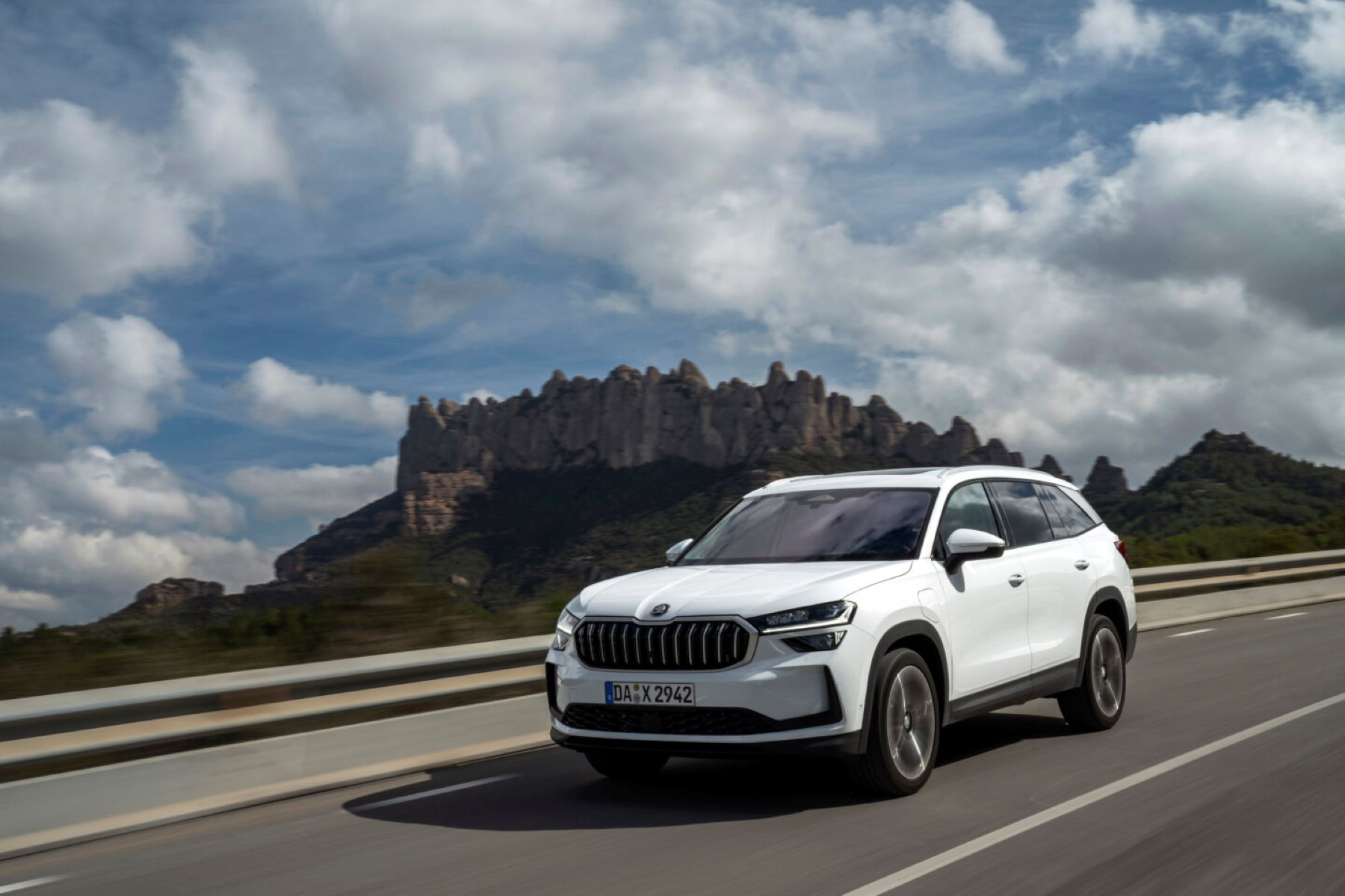 Jak oryginalne części wpływają na trwałość Twojej Škody?