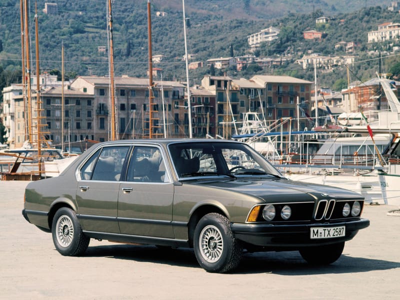 BMW Seria 7 E23 Sedan